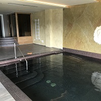 Referenčne slike bazenov s keramiko