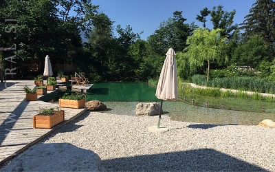 Loral - naravni, klasični in masažni bazeni